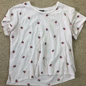 ⭐️2 FOR 5⭐️ cherry embroidered tee